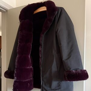 Dennis Basso reversible black Jacket with Burgundy Faux Fur Trim Lg